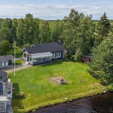 Aurora Riverside - Private Hot Tub&fire Pit * Rovaniemi
